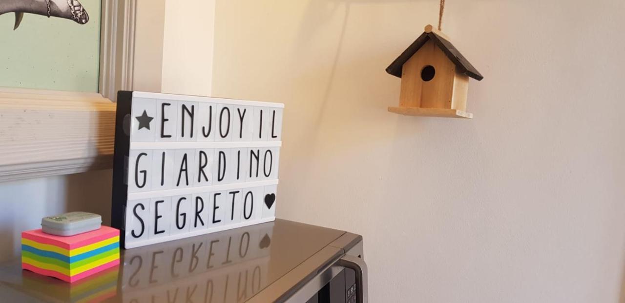 Il Giardino Segreto Gardasee Ferienhaus Manerba del Garda Eksteriør billede